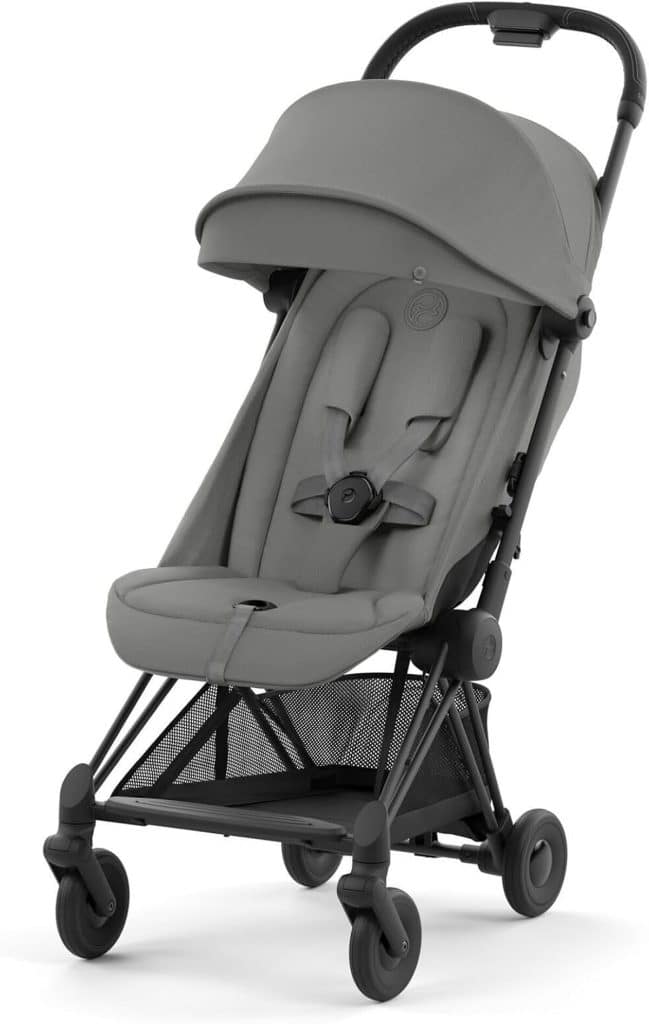 Test de la poussette citadine Cybex Coya ultra compacte