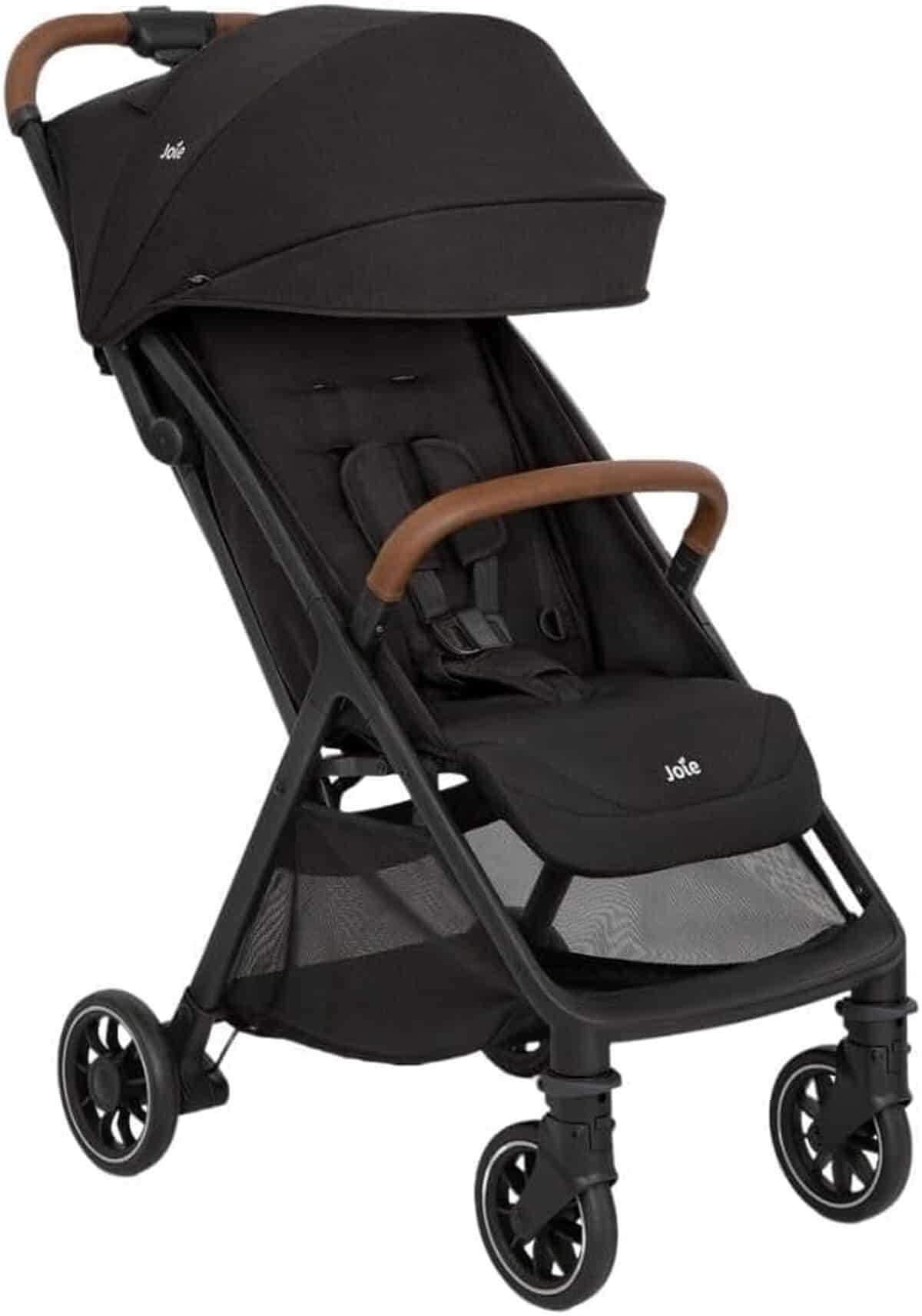 Test de la poussette Joie Pact™ Pro : légère et compacte