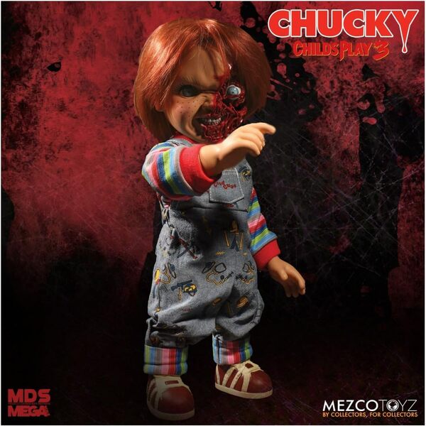 Mezco Toys Chucky Jeu d´Enfant 3 poupée parlante Designer Series Pizza Face Chucky 38 cm