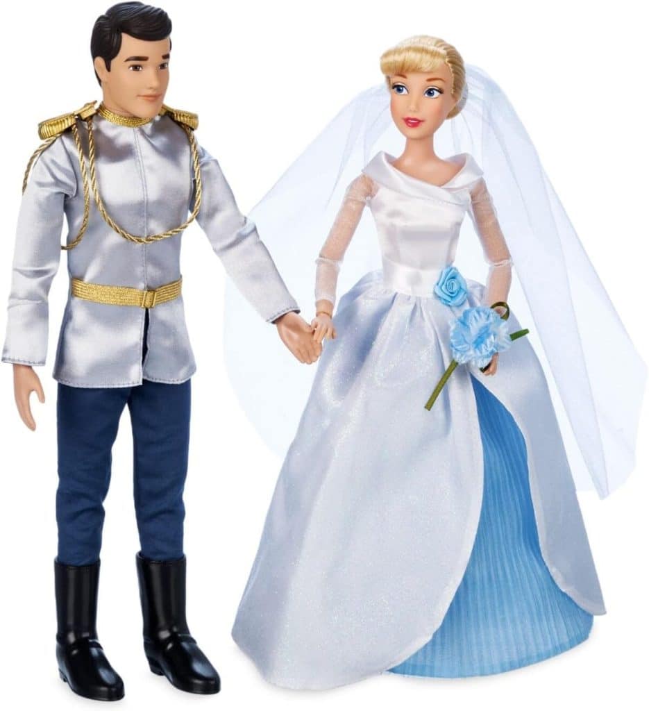 Avis sur les poupées Disney : mariage de Cendrillon et prince charmant