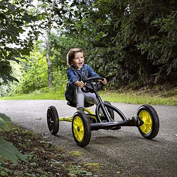 Découvrez notre évaluation approfondie du kart Buddy Cross de Berg : performances, sécurité et amusement assurés pour les enfants dans cette aventure sur roues.