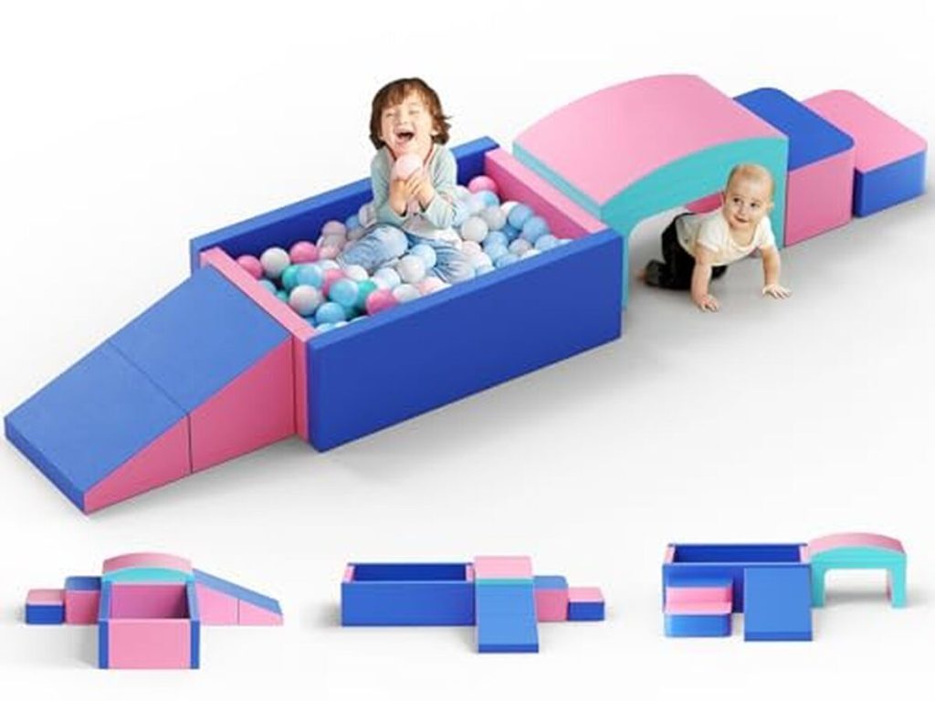 Test : parcours de motricité bébé en mousse - piscine à balles bleu poudre