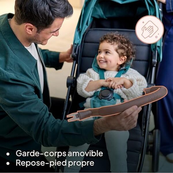Découvrez notre test complet de la poussette Lionelo Mira : maniabilité exceptionnelle et confort optimal pour les enfants jusqu'à 4 ans. Guide d'achat, avis et conseils exclusifs.