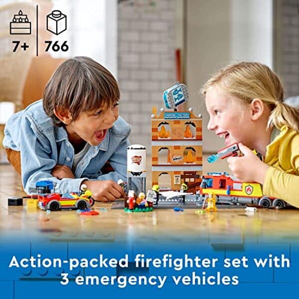 Analyse du set lego 60321 city fire : fonctionnalités, design et performance du camion de pompiers. Un incontournable pour les passionnés de legos et d'actions de sauvetage.