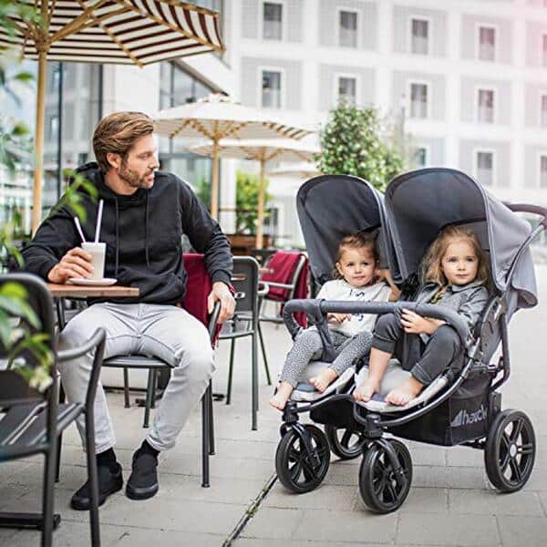 Découvrez le test complet de la poussette double hauck Roadster Duo SLX : praticité, fonctionnalités, pliabilité et avis détaillé pour les parents en quête de confort et de facilité.