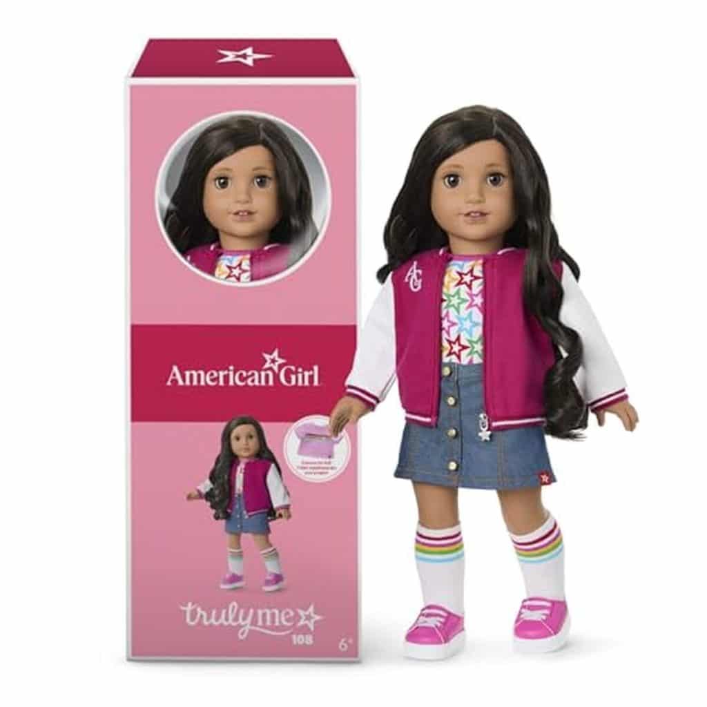 Avis : poupée American girl Truly me #108, 45 cm, peau bronzée et cheveux bouclés
