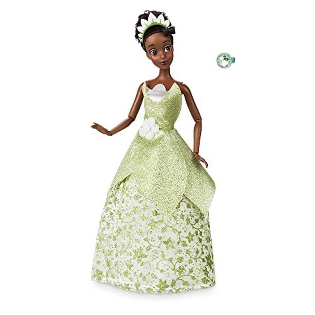 Avis : poupée classique Tiana Disney avec bague