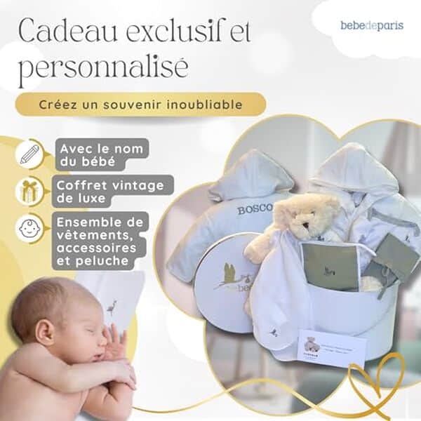 Découvrez notre sélection de peignoirs bébé brodés avec ours gris, le cadeau de naissance parfait. Confortable, doux et adorable pour accueillir votre petit. 