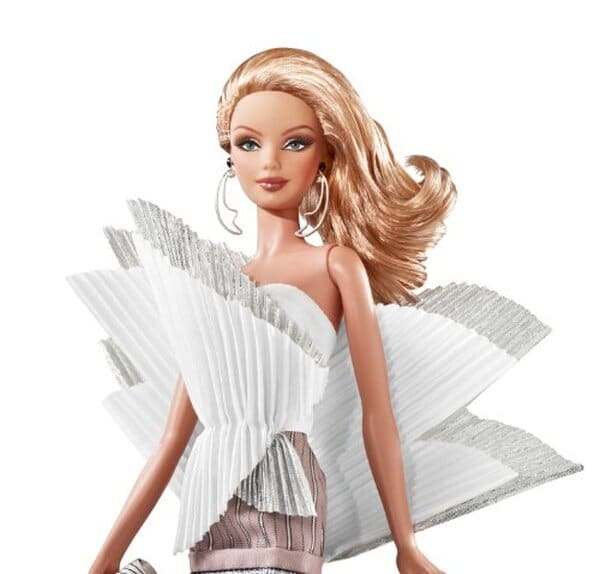 Découvrez notre avis détaillé sur la poupée Barbie Opéra Sidney T7671 : caractéristiques, qualité et recommandations pour les collectionneurs. 