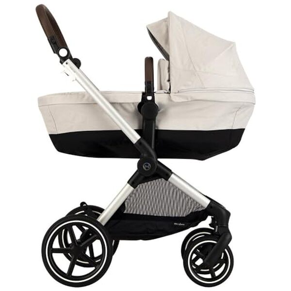 Découvrez notre test détaillé du système Cybex Eos Lux SLV et Aton B2 AB en lava grey : praticité, design élégant et performances pour votre famille. 