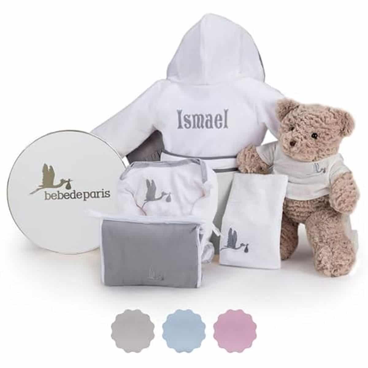 Avis : cadeau de naissance avec peignoir bébé brodé et ours gris